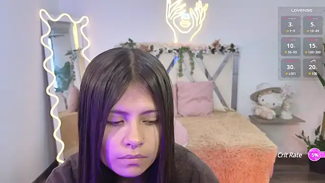 Snapshot of kittystart_tay chatting on 01.10.25 kittystart tay online show from 01.10.25