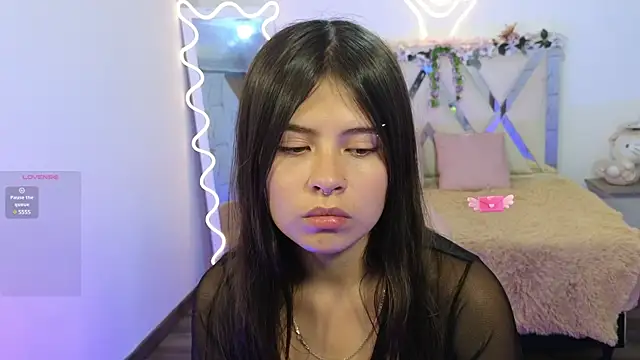 Snapshot of kittystart_tay chatting on 01.21.25 kittystart tay online show from 01.21.25