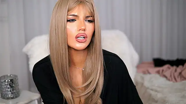 Graciane Lee online show from 12.24.24