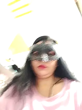 Snapshot of sexy_bhabhi69 chatting on 11.07.25 sexy bhabhi69 online show from 11.07.25