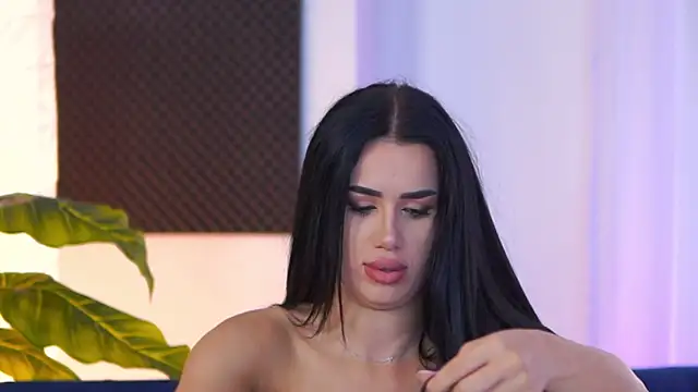 Snapshot of Jenna_Day chatting on 10.15.25 Jenna Day online show from 10.15.25