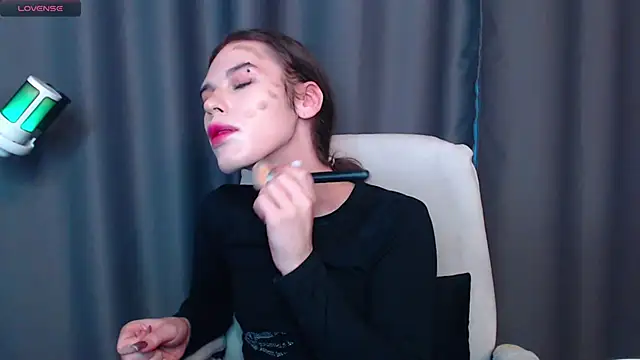 Snapshot of Cassie_Bae chatting on 02.02.25 Cassie Bae online show from 02.02.25