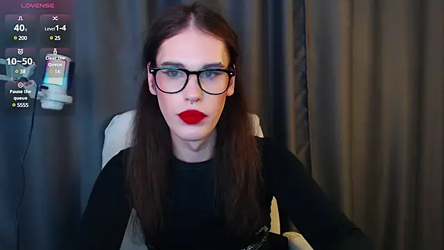 Snapshot of Cassie_Bae chatting on 03.05.25 Cassie Bae online show from 03.05.25