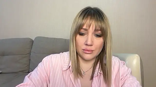 VickyLove047 online show from 04.11.26