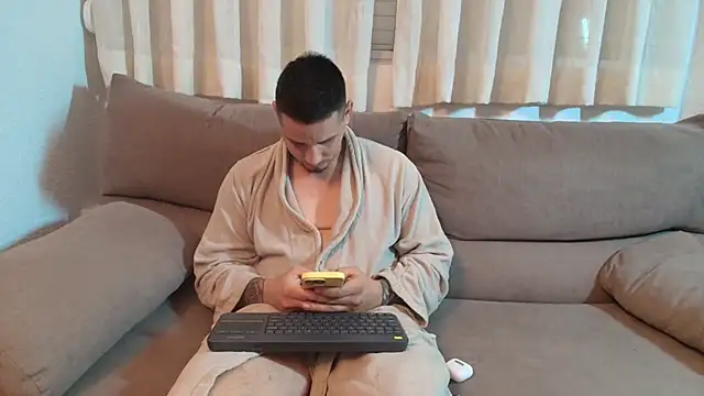 Geishastudios online show from 12.17.25