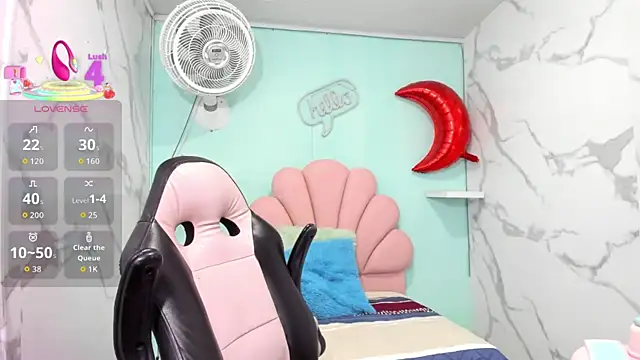 karime sexygirl online show from 10.28.25