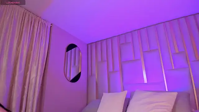 Snapshot of FernandaX1 chatting on 03.15.25 FernandaX1 online show from 03.15.25