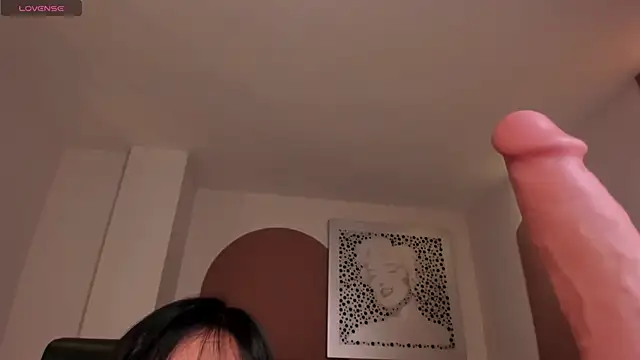 Snapshot of FernandaX1 chatting on 03.22.25 FernandaX1 online show from 03.22.25