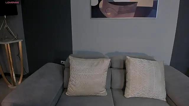 Snapshot of FernandaX1 chatting on 10.12.25 FernandaX1 online show from 10.12.25