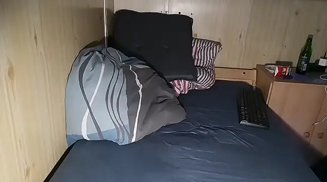 TinyDickBear online show from 03.14.25