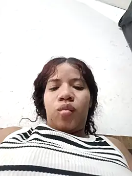 Snapshot of Kelsie_Williams chatting on 02.14.26 Kelsie Williams online show from 02.14.26