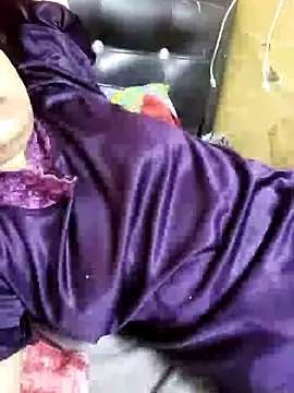 Snapshot of sunita-doll chatting on 03.11.25 sunita-doll online show from 03.11.25