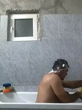 narcismarcu11 online show from 10.17.25