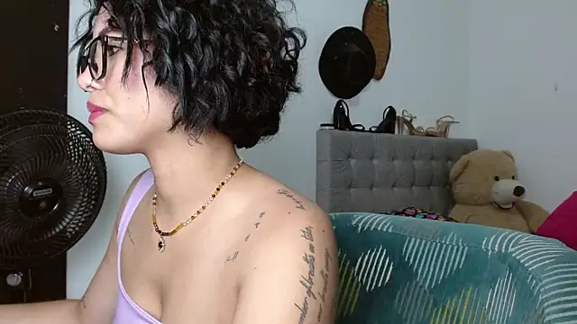 Sexy Lia  online show from 05.12.26