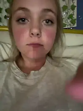 Snapshot of lilabigtits chatting on 10.22.25 lilabigtits online show from 10.22.25