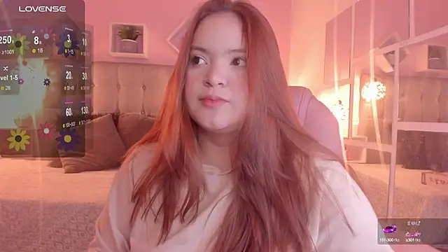 Snapshot of melanie_hh chatting on 10.05.25 melanie hh online show from 10.05.25