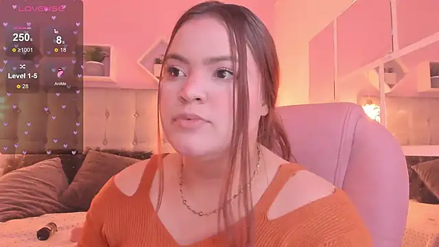 Snapshot of melanie_hh chatting on 11.08.25 melanie hh online show from 11.08.25