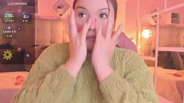 Snapshot of melanie_hh chatting on 11.09.25 melanie hh online show from 11.09.25