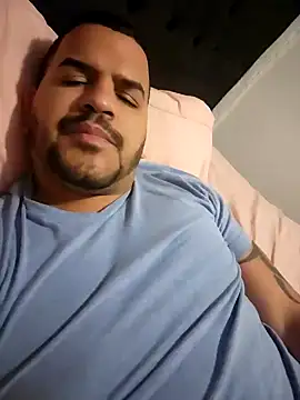 Snapshot of Latino2909 chatting on 01.06.25 Latino2909 online show from 01.06.25