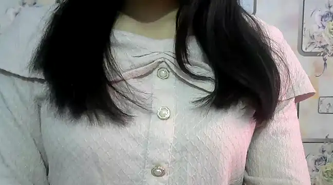 Snapshot of angel_aarna chatting on 12.20.24 angel aarna online show from 12.20.24