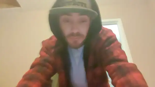 Huntzg23 online show from 12.19.25