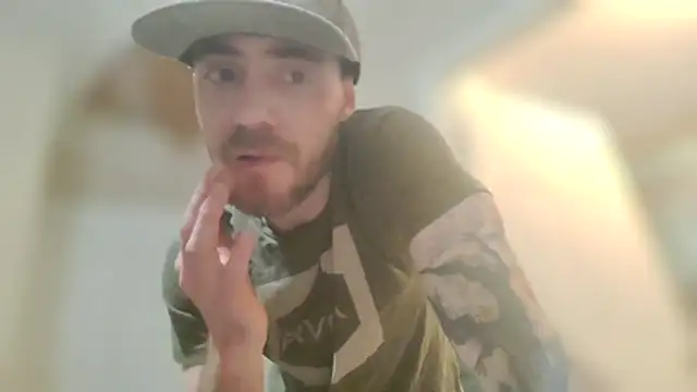 Huntzg23 online show from 01.17.26