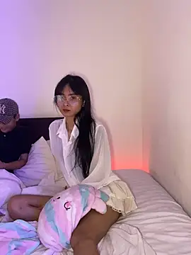 Snapshot of Nn065 chatting on 03.08.25 Nn065 online show from 03.08.25