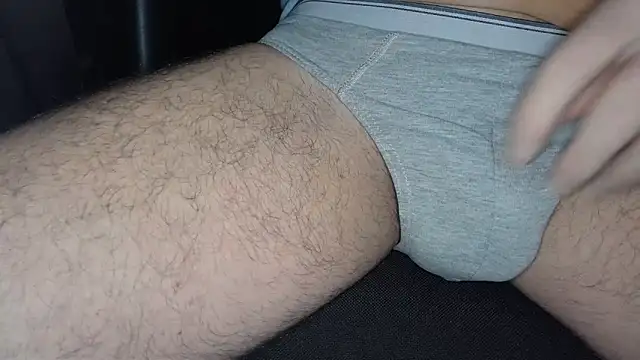 Snapshot of cs1512 chatting on 01.26.25 cs1512 online show from 01.26.25