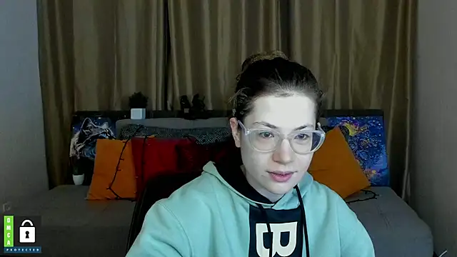 Snapshot of Alicia_redfollow chatting on 01.30.25 Alicia redfollow online show from 01.30.25