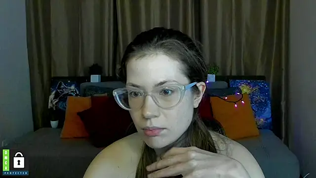 Snapshot of Alicia_redfollow chatting on 01.31.25 Alicia redfollow online show from 01.31.25