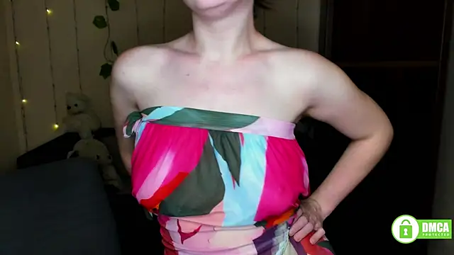 Snapshot of Alicia_redfollow chatting on 02.05.25 Alicia redfollow online show from 02.05.25