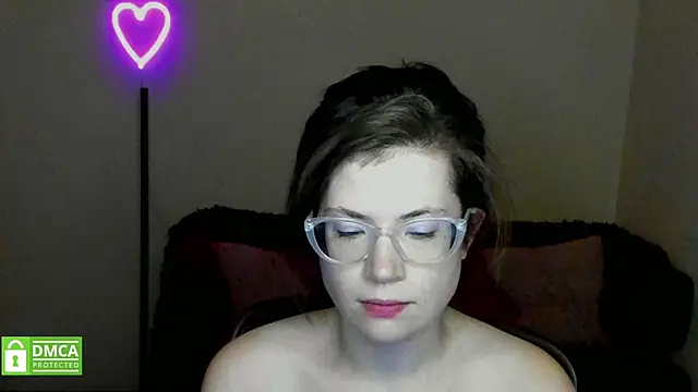 Snapshot of Alicia_redfollow chatting on 02.08.25 Alicia redfollow online show from 02.08.25