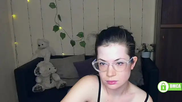 Snapshot of Alicia_redfollow chatting on 02.12.25 Alicia redfollow online show from 02.12.25