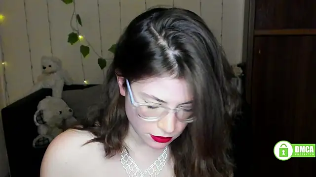 Snapshot of Alicia_redfollow chatting on 02.14.25 Alicia redfollow online show from 02.14.25