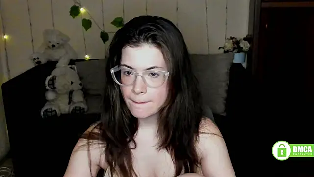 Snapshot of Alicia_redfollow chatting on 02.20.25 Alicia redfollow online show from 02.20.25