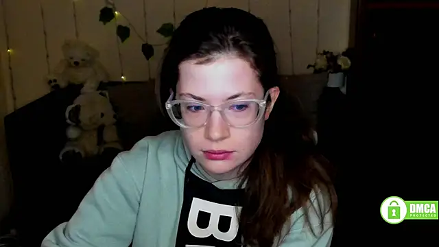 Snapshot of Alicia_redfollow chatting on 02.20.25 Alicia redfollow online show from 02.20.25