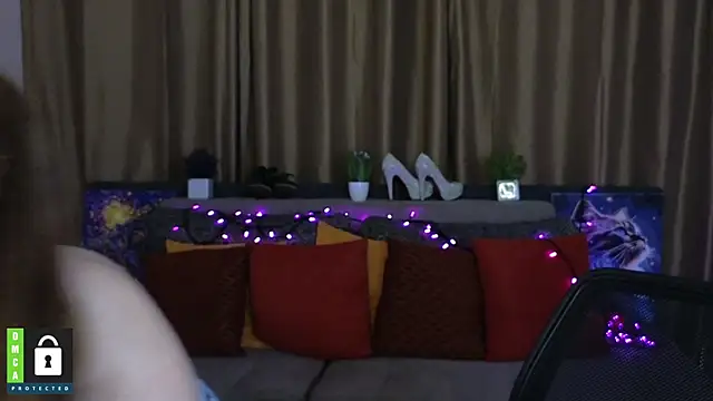 Snapshot of Alicia_redfollow chatting on 02.28.25 Alicia redfollow online show from 02.28.25