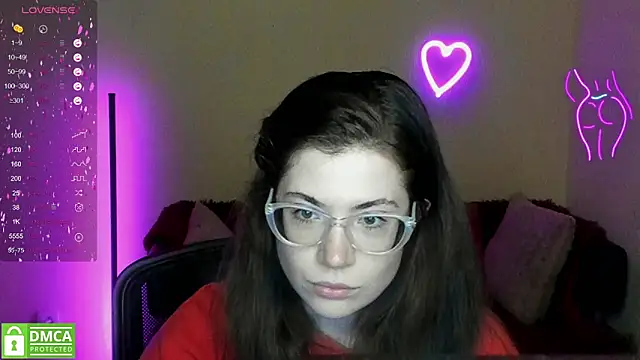 Snapshot of Alicia_redfollow chatting on 03.11.25 Alicia redfollow online show from 03.11.25