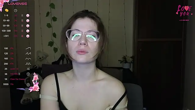 Snapshot of Alicia_redfollow chatting on 03.23.25 Alicia redfollow online show from 03.23.25