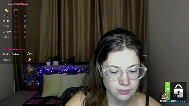 Snapshot of Alicia_redfollow chatting on 09.14.25 Alicia redfollow online show from 09.14.25