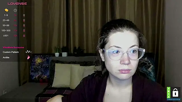 Snapshot of Alicia_redfollow chatting on 10.07.25 Alicia redfollow online show from 10.07.25