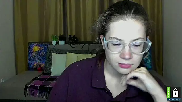 Snapshot of Alicia_redfollow chatting on 10.12.25 Alicia redfollow online show from 10.12.25