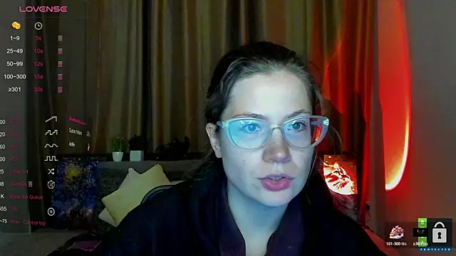 Snapshot of Alicia_redfollow chatting on 10.21.25 Alicia redfollow online show from 10.21.25