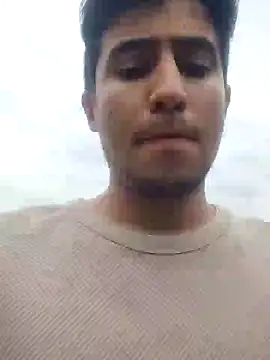 Snapshot of GamerQuinn chatting on 02.11.25 GamerQuinn online show from 02.11.25