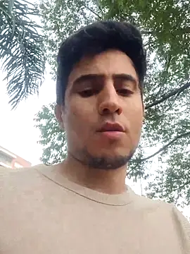 Snapshot of GamerQuinn chatting on 02.18.25 GamerQuinn online show from 02.18.25