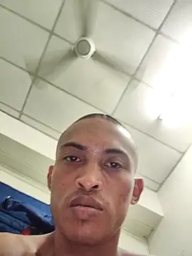 Amiyrul97 online show from 11.19.25