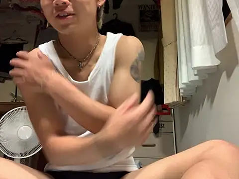 kuma0908 online show from 09.11.25