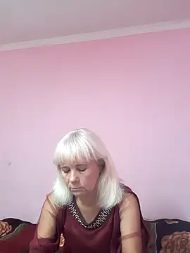 sakura blonde online show from 09.28.25