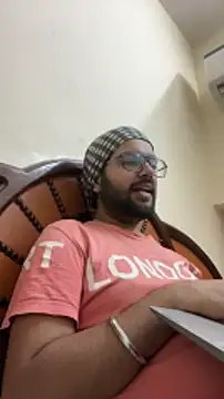 Arsh Loves Luv online show from 12.27.24