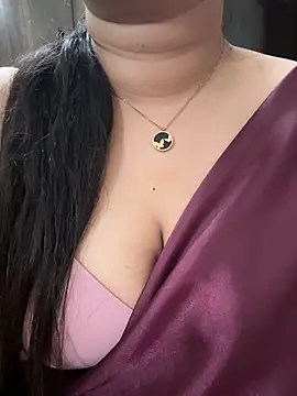 Akhi Akshaya online show from 12.26.24